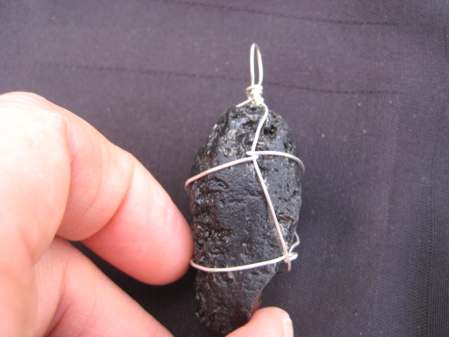 Tektite Pendant telepatic communication and raising one's vibrational level1988